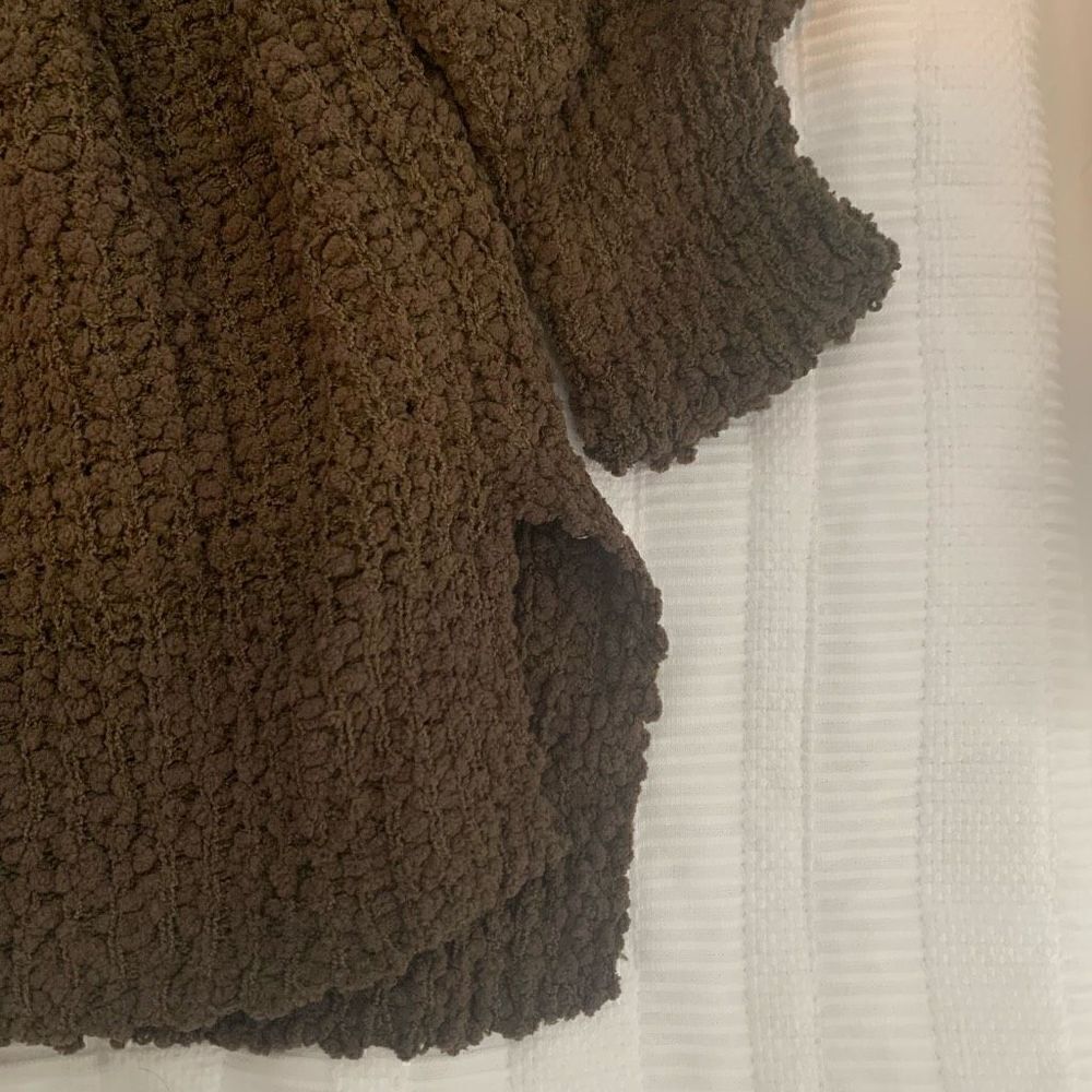 Bobeau | Popcorn Pullover Sweater - Picture 4 of 5